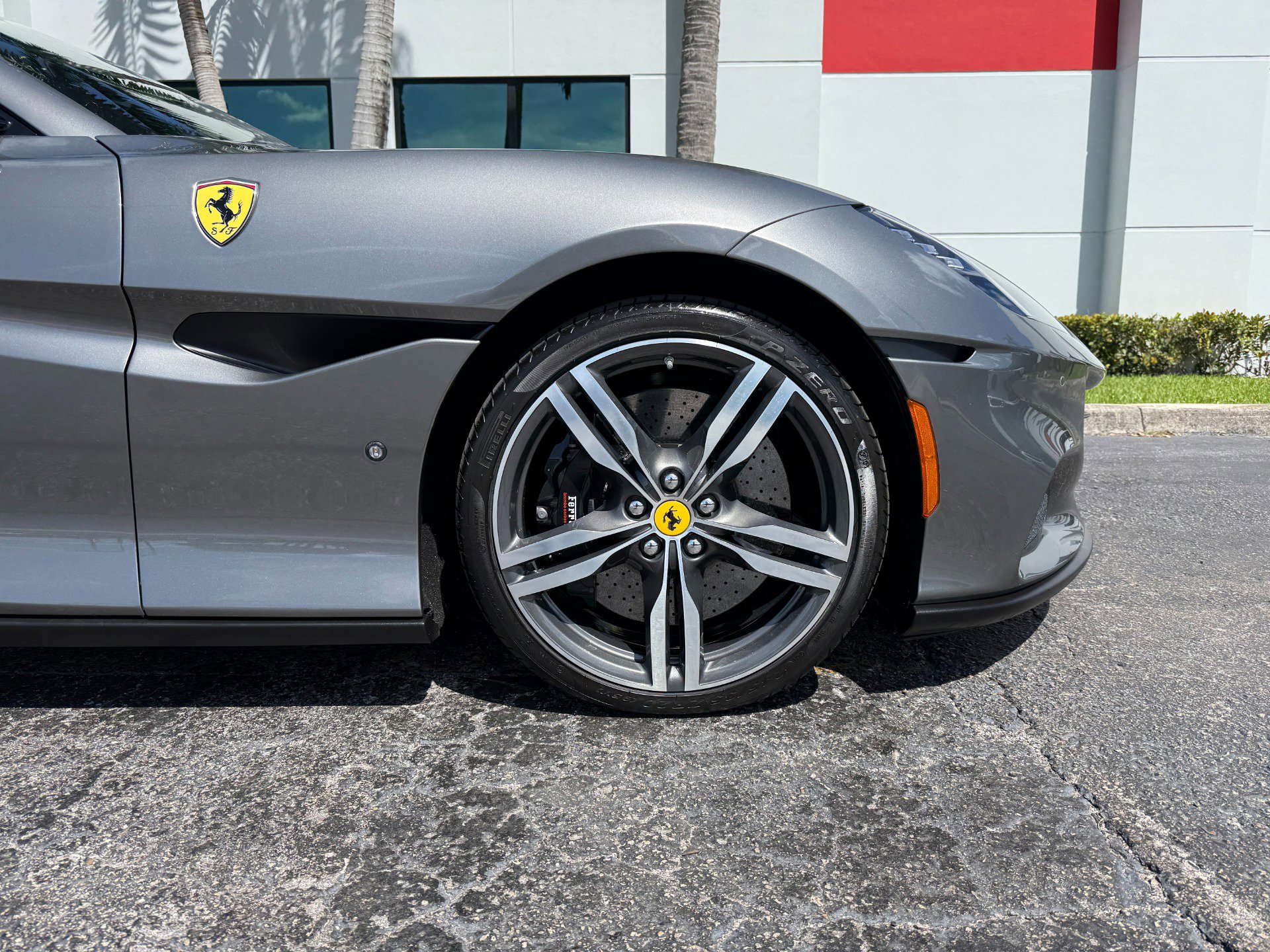 Used 2022 Ferrari Portofino M RWD image 46