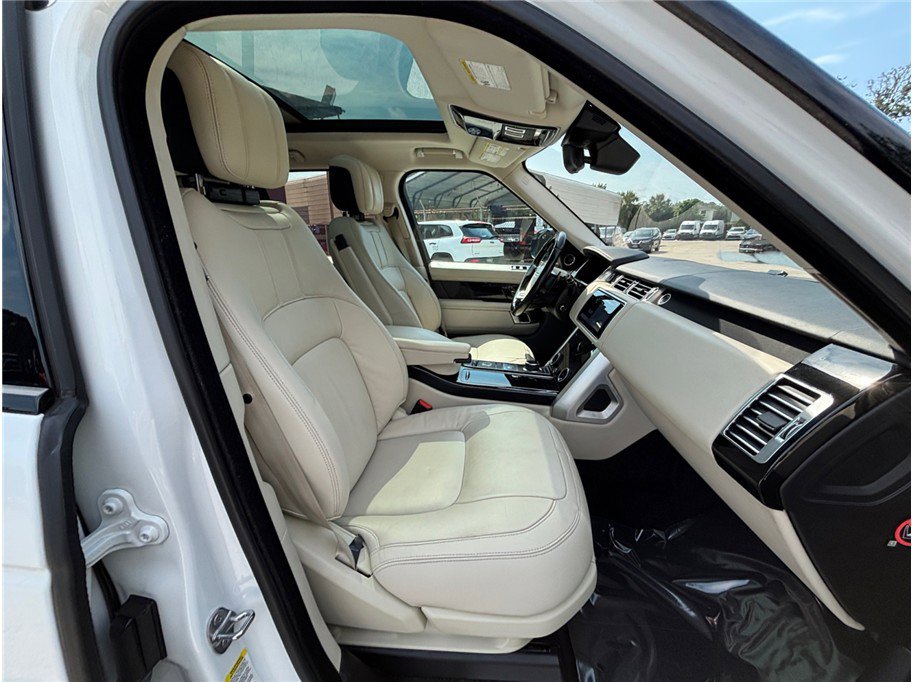 Used 2018 Land Rover Range Rover image 45