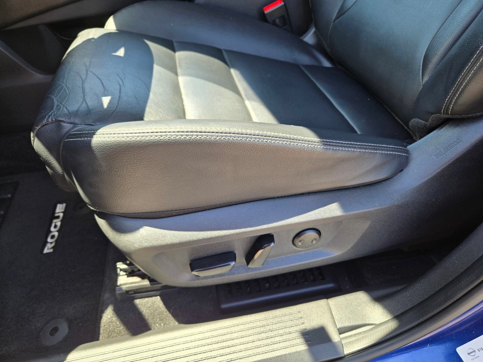 Used 2023 Nissan Rogue SL FWD image 19