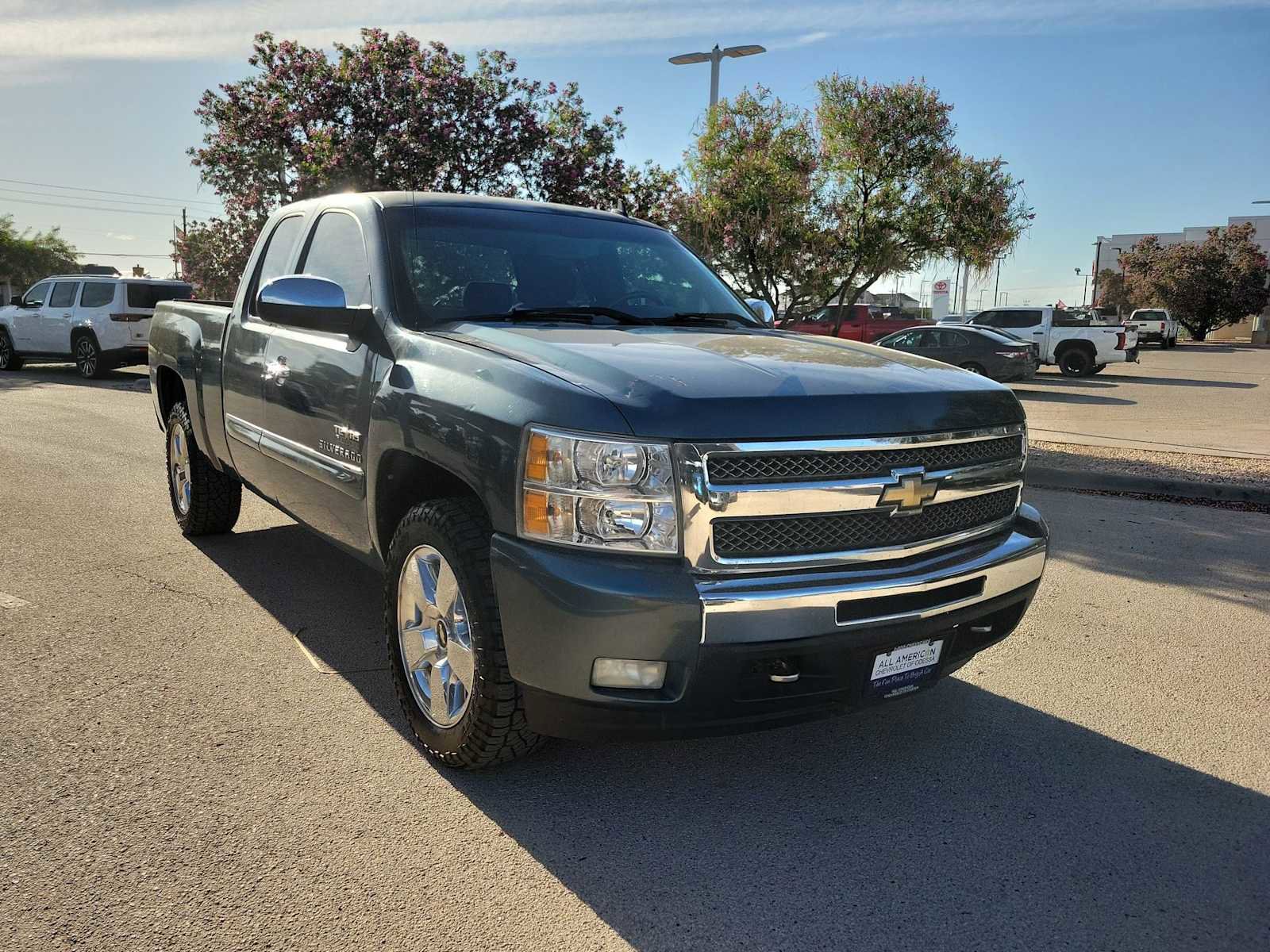 Used 2011 Chevrolet Silverado 1500 LT w/ Texas Edition RWD video 3