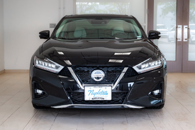 Used 2019 Nissan Maxima Platinum w/ Sport Mat Group FWD image 4