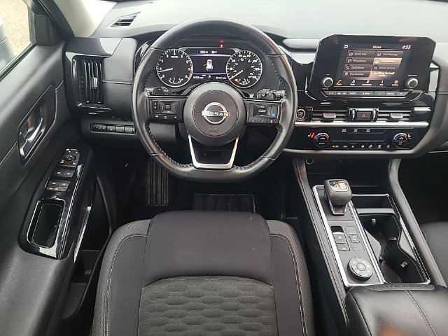 Used 2022 Nissan Pathfinder SV AWD/4WD image 25