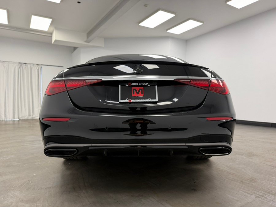 Used 2022 Mercedes-Benz S 580 4MATIC Sedan w/ AMG Line Package image 8