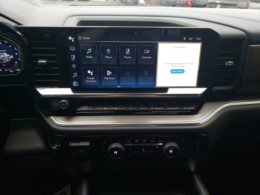 Used 2022 Chevrolet Silverado 1500 High Country w/ Technology Package image 18