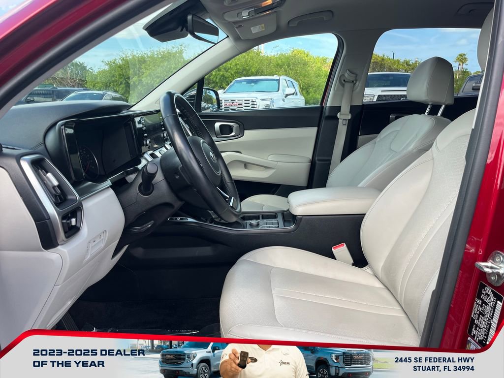 Used 2021 Kia Sorento S image 9
