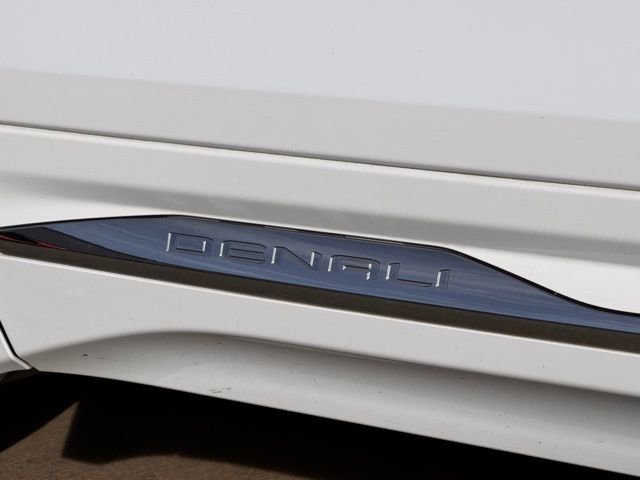 Used 2023 GMC Terrain Denali w/ Denali Premium Package image 42