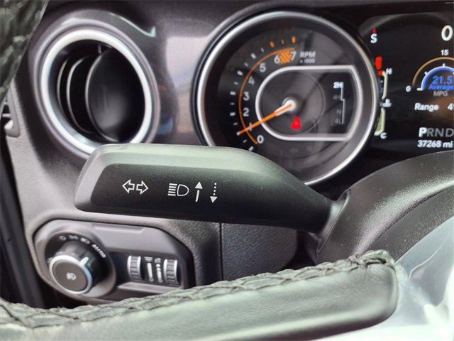 Used 2021 Jeep Wrangler Unlimited Sahara image 63