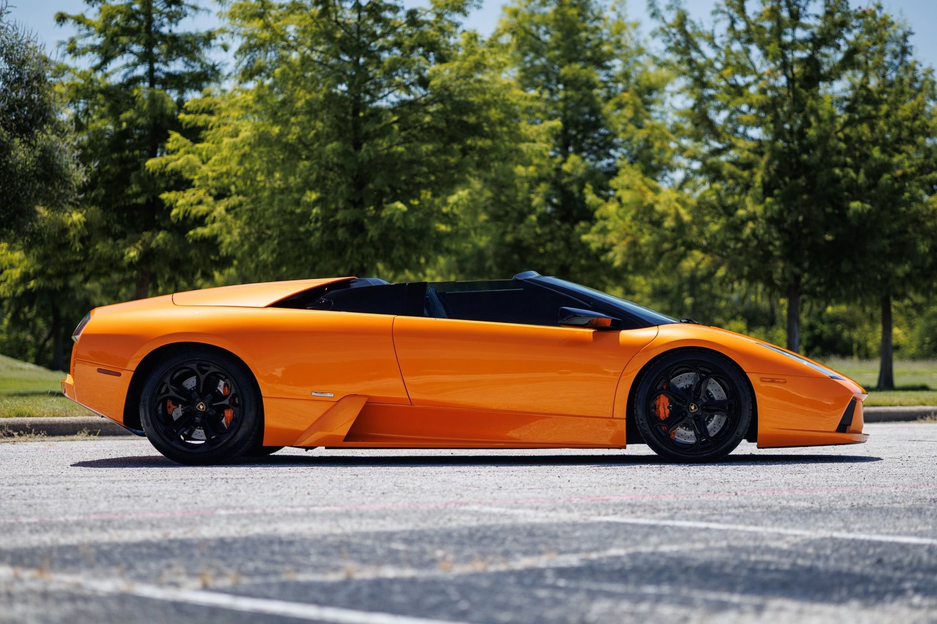 Used 2005 Lamborghini Murcielago Roadster AWD/4WD image 10