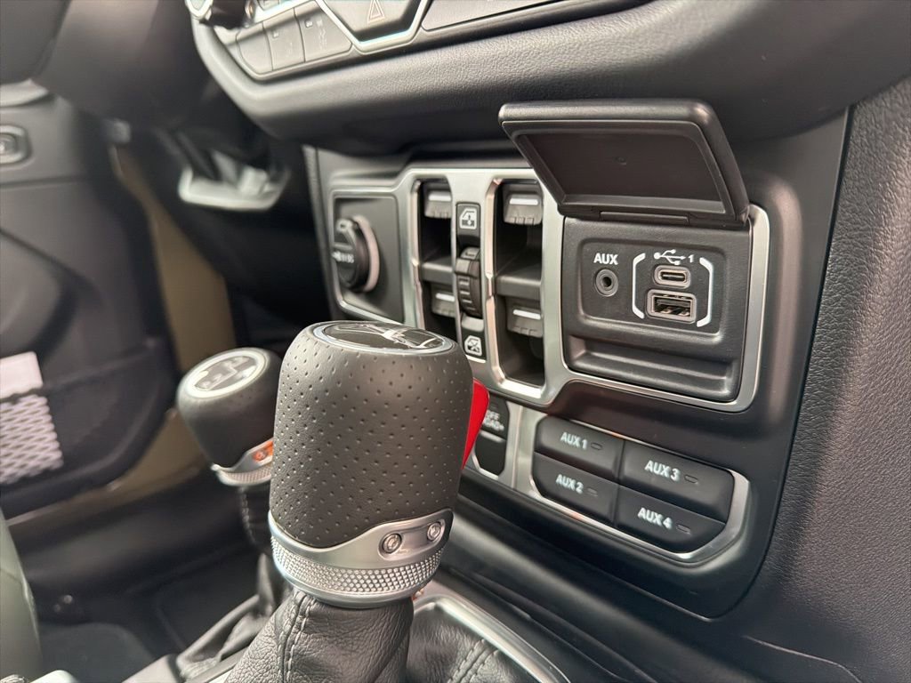 New 2026 Jeep Gladiator Mojave image 48