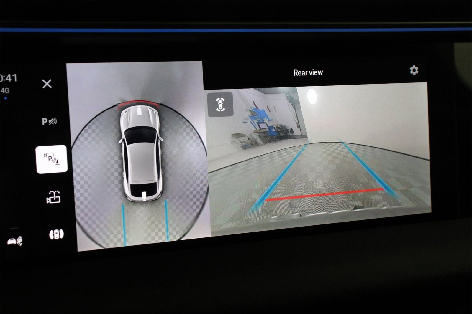 Used 2025 Porsche Macan Electric image 17