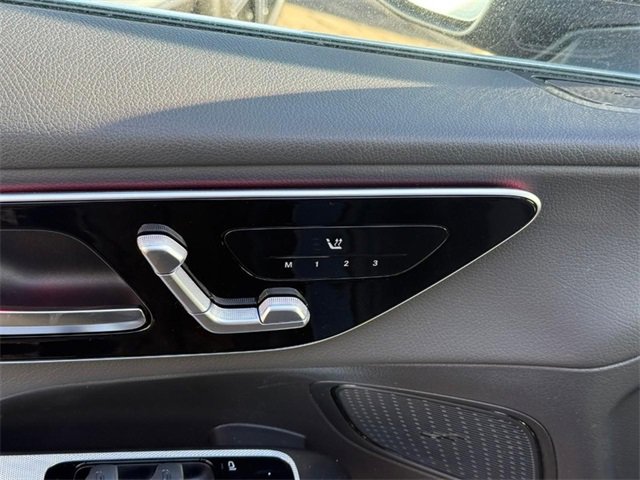 New 2026 Mercedes-Benz GLC 300 4MATIC image 11