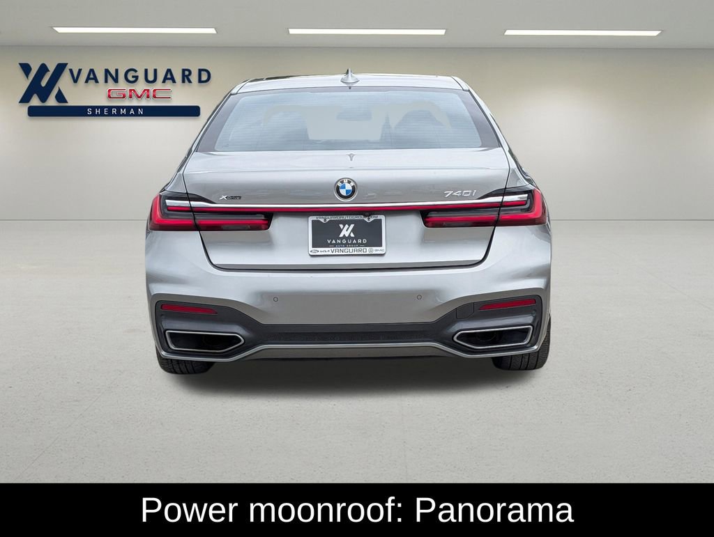 Used 2022 BMW 740i xDrive w/ M Sport Package image 6