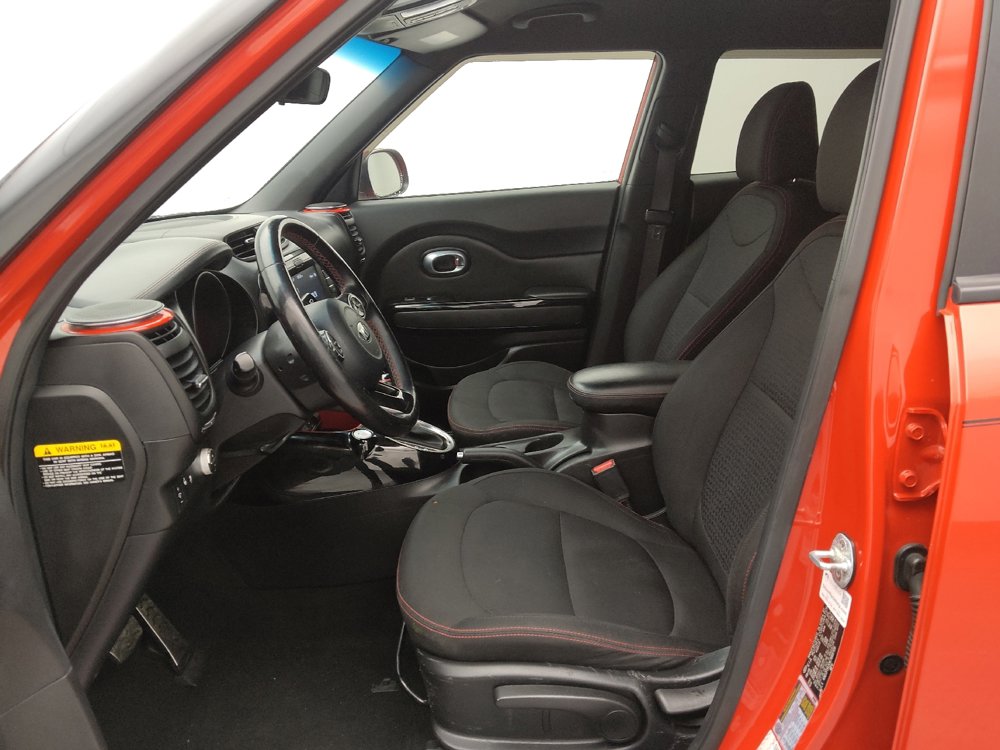 Used 2019 Kia Soul + FWD image 17