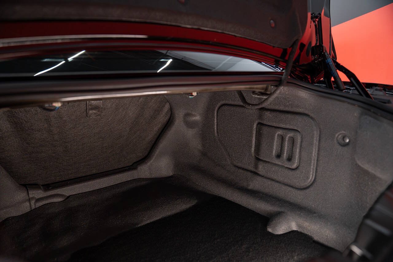 Used 2021 Chevrolet Camaro ZL1 RWD image 75