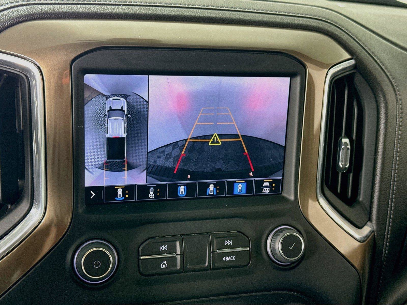 Used 2022 Chevrolet Silverado 3500 High Country w/ Z71 Off-Road Package AWD/4WD image 8