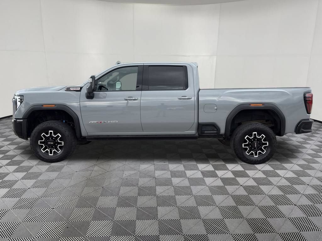 Used 2024 GMC Sierra 2500 AT4X AWD/4WD image 7