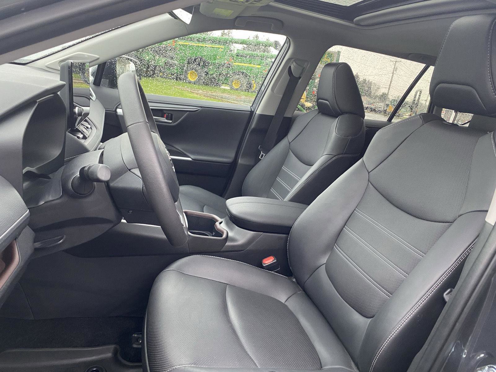 Used 2025 Toyota RAV4 Limited w/ Weather Package image 17