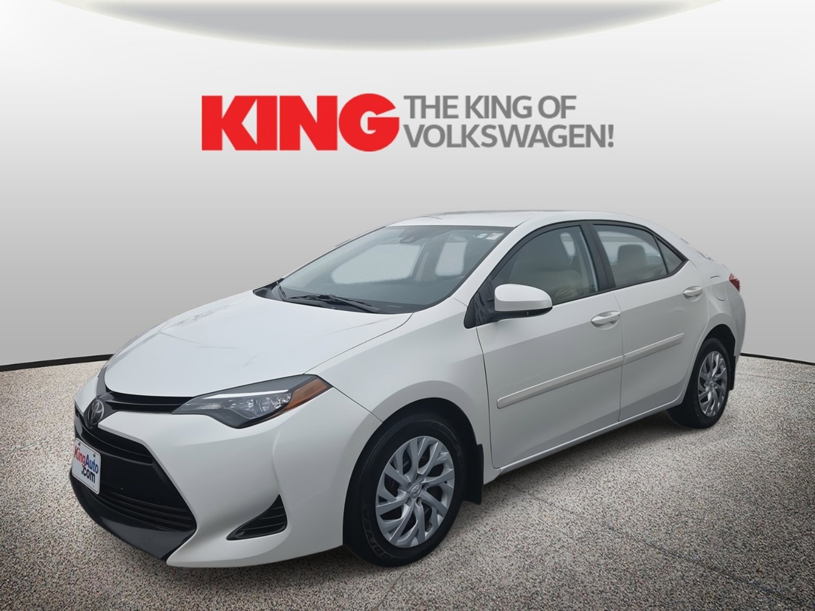 Used 2017 Toyota Corolla LE image 5