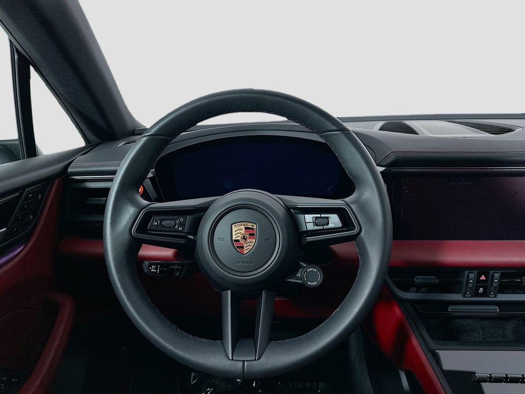 Certified 2025 Porsche Macan Electric image 12