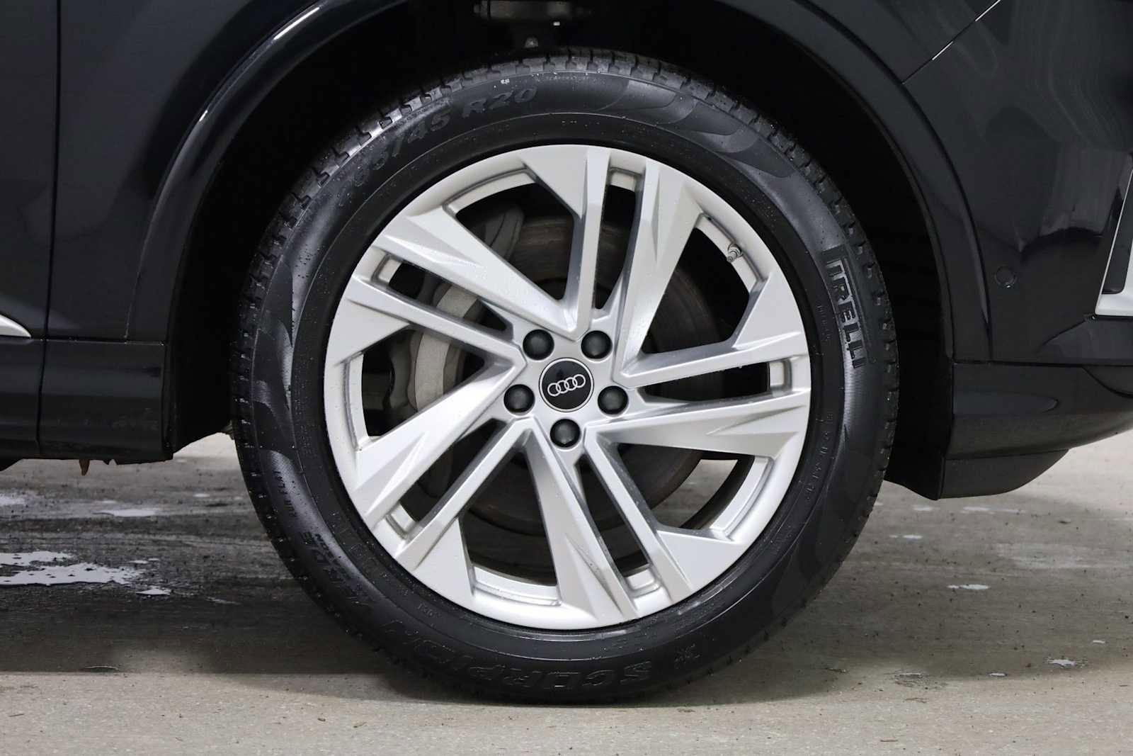 Used 2022 Audi Q7 Premium Plus image 12