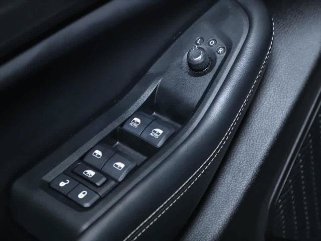 Certified 2024 Jeep Grand Cherokee Altitude AWD/4WD image 16