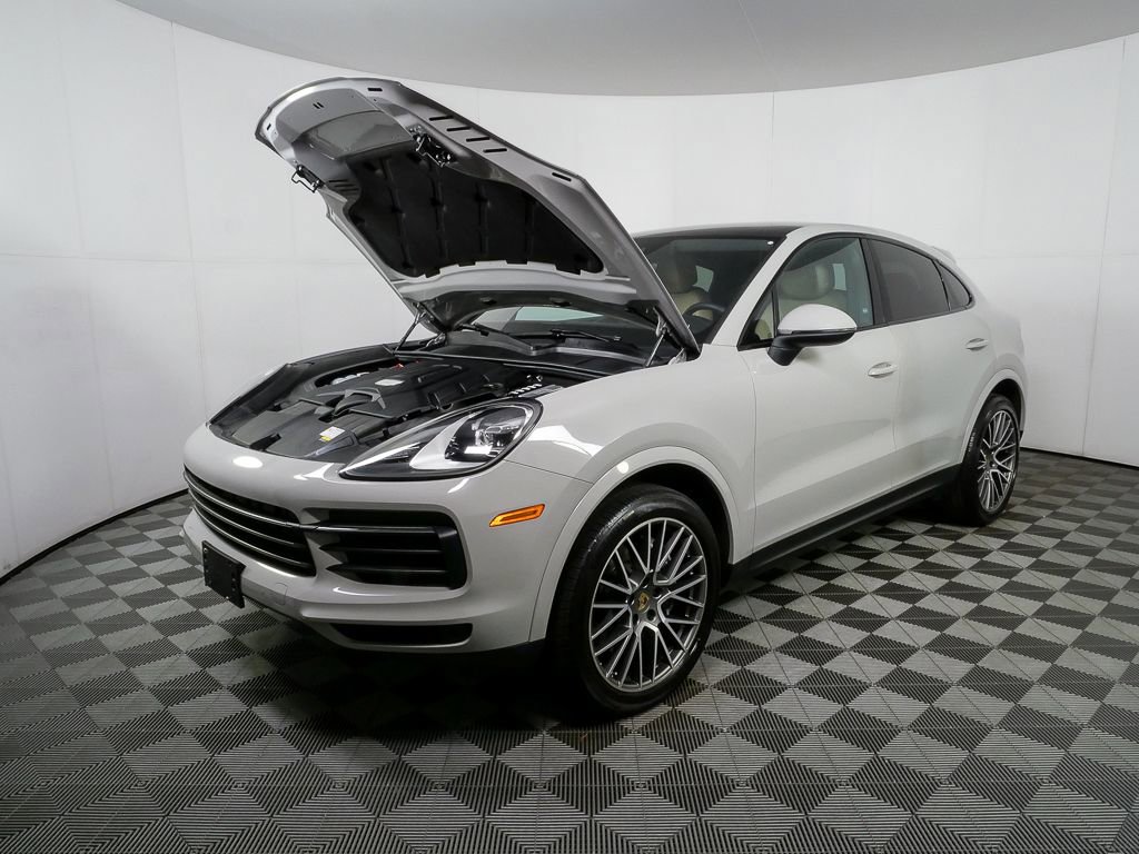 Certified 2023 Porsche Cayenne Platinum Edition AWD/4WD image 35