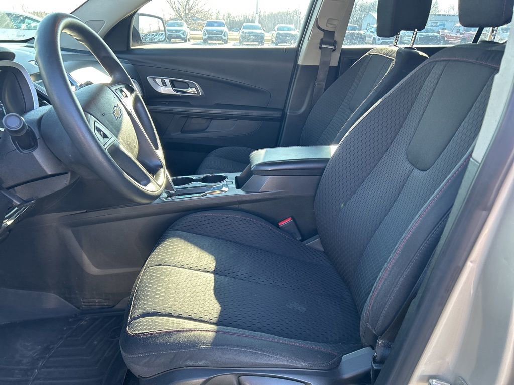 Used 2015 Chevrolet Equinox LS FWD image 14