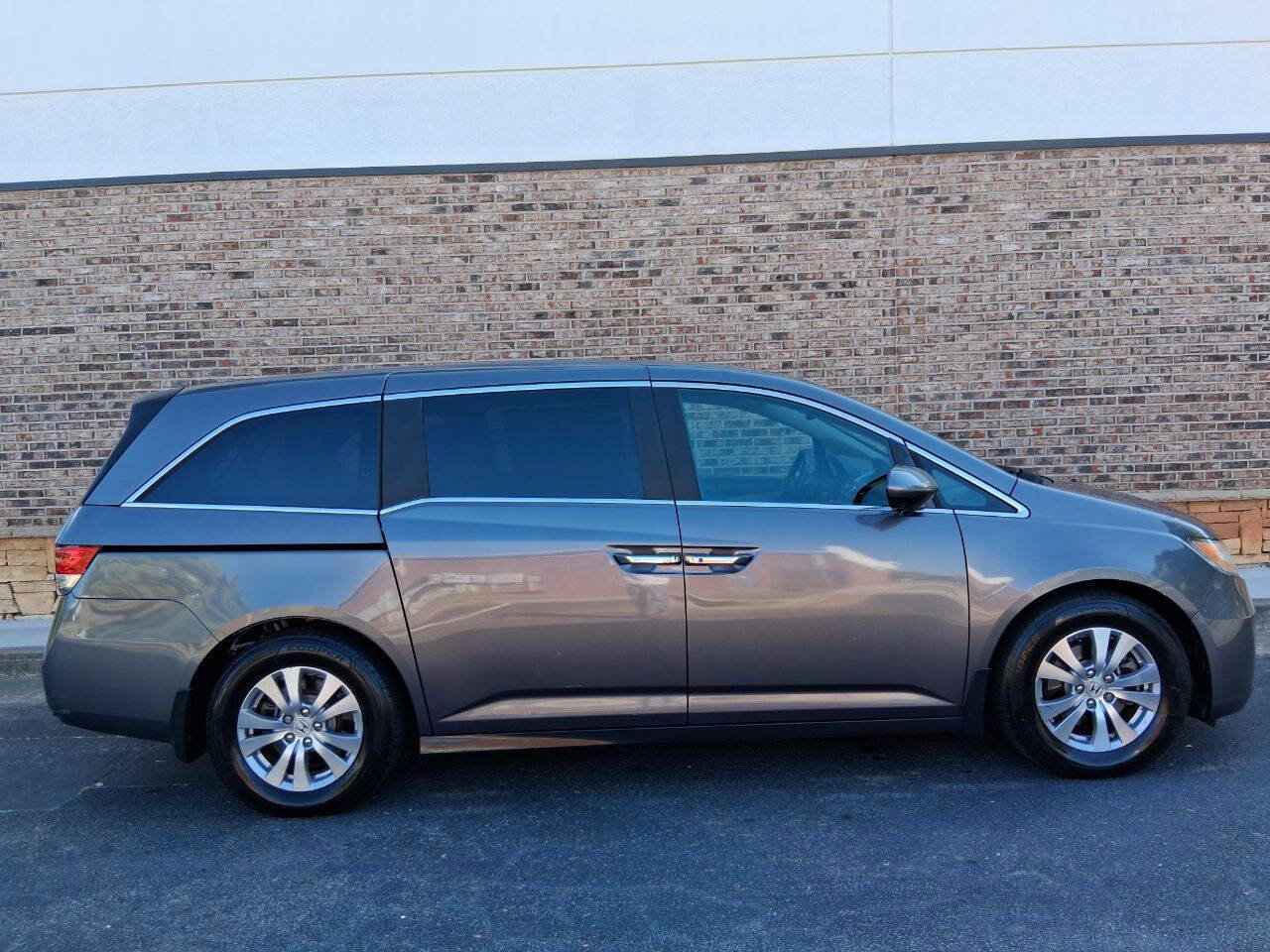 Used 2015 Honda Odyssey EX image 6