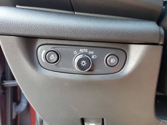 Used 2019 Buick Regal Avenir w/ Driver Confidence Package II FWD image 29