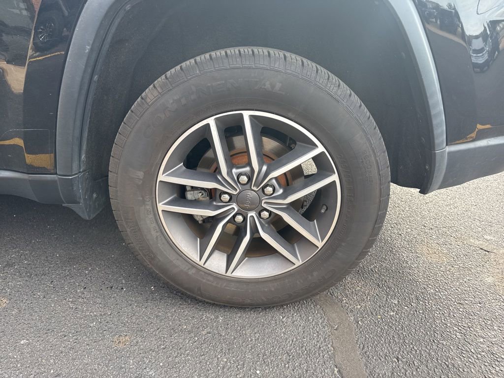 Used 2021 Jeep Grand Cherokee Limited image 6