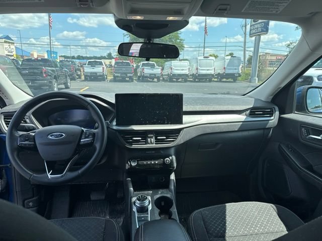 Used 2023 Ford Escape Active w/ Tech Pack #2 AWD/4WD image 11