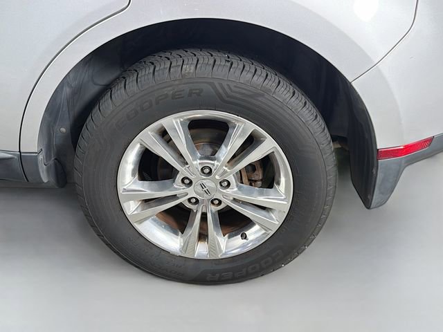 Used 2010 Lincoln MKX 2WD image 35