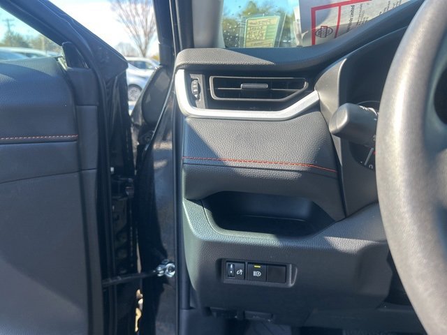 Used 2024 Toyota RAV4 Adventure image 27