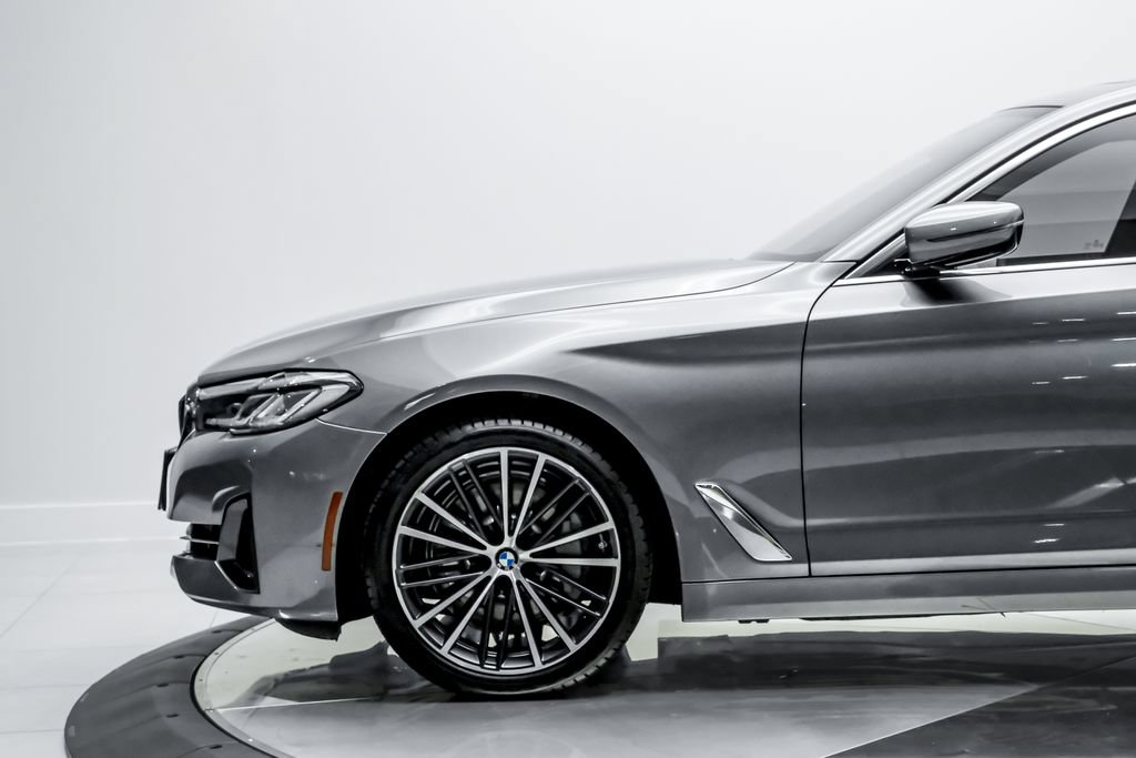 Used 2023 BMW 530i w/ Premium Package RWD image 14