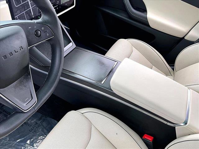 Used 2023 Tesla Model X Plaid image 12