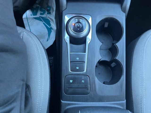 Used 2021 Ford Escape SE w/ SE Sport Appearance Package image 23