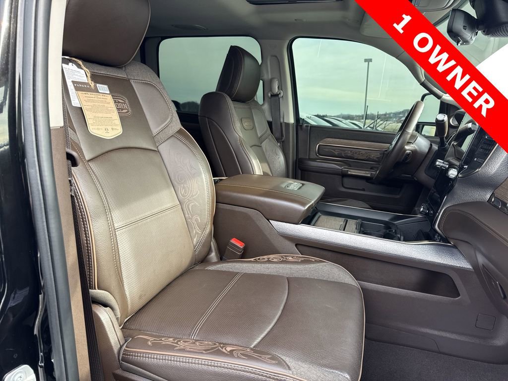 Used 2025 RAM 3500 Longhorn image 25