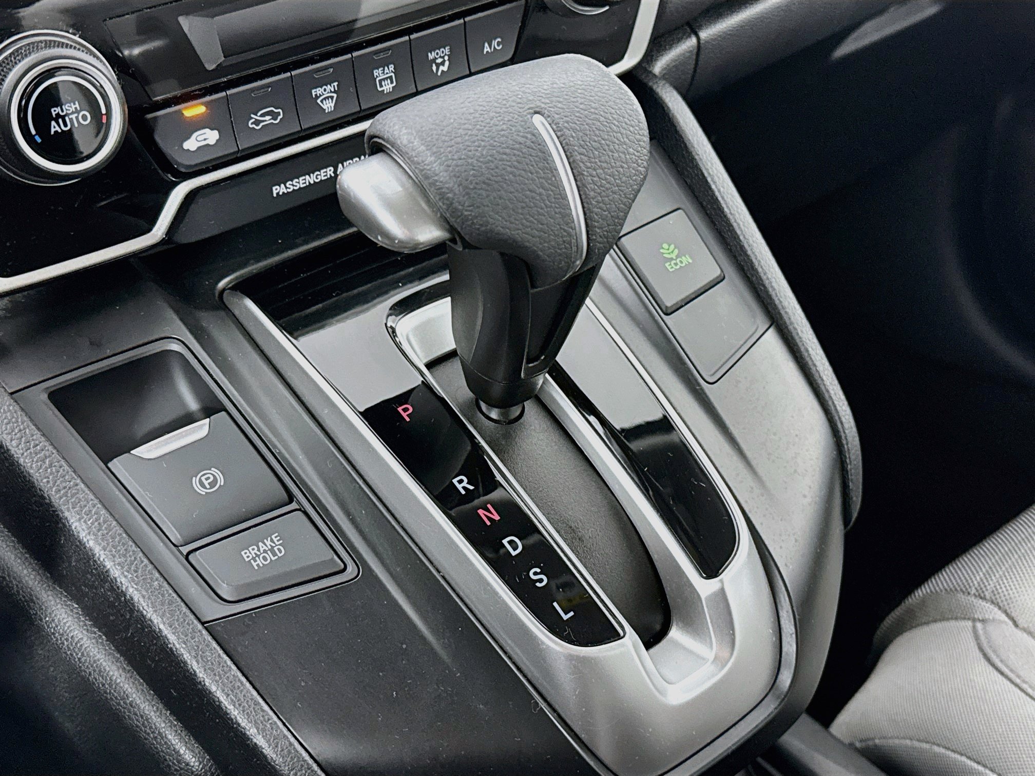 Certified 2018 Honda CR-V LX image 16