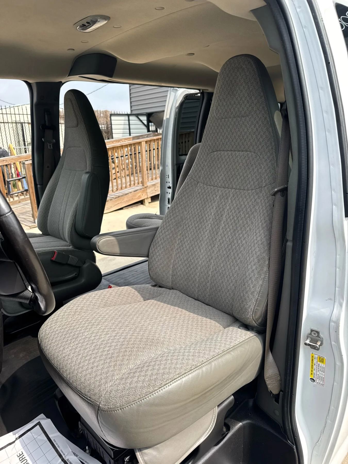 Used 2017 Chevrolet Express 2500 LS image 23