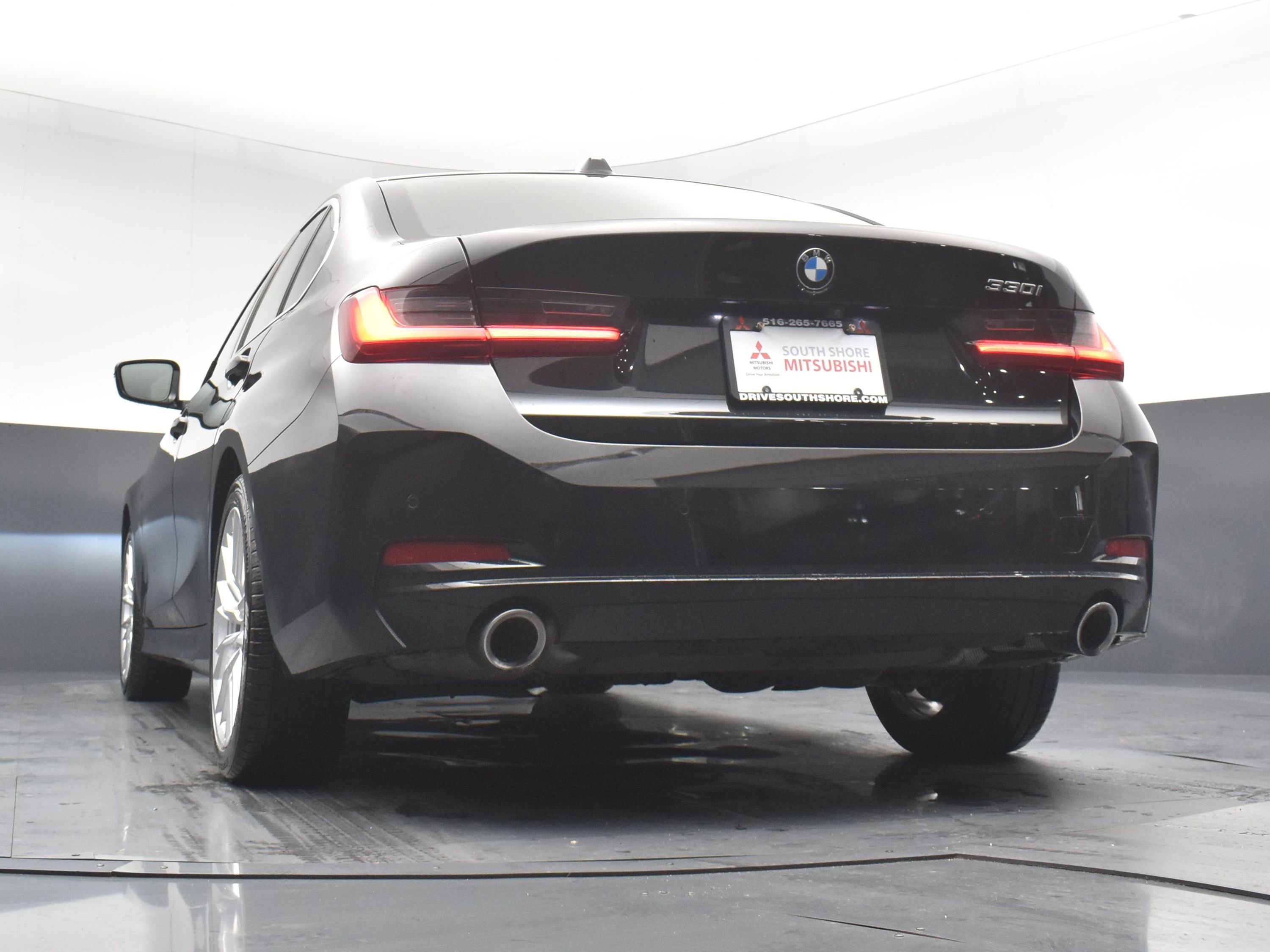 Used 2024 BMW 330i Sedan image 24