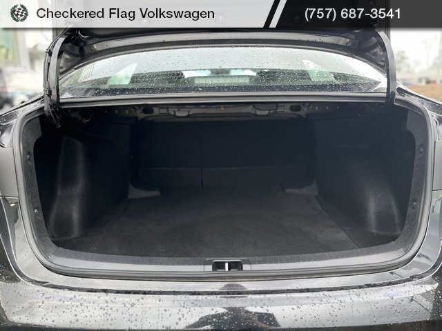 Used 2024 Toyota Corolla LE image 30