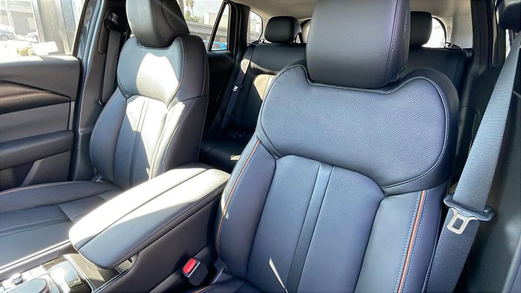 New 2026 MAZDA CX-50 2.5 Hybrid w/ Premium Plus Pkg image 15