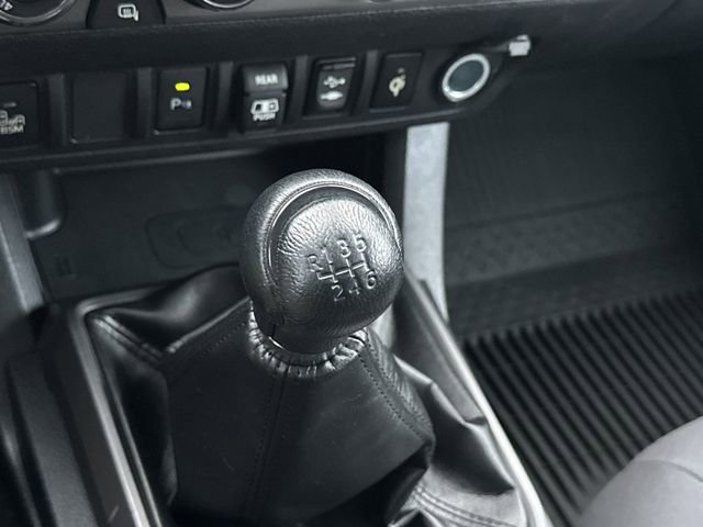 Used 2019 Toyota Tacoma TRD Off-Road image 23