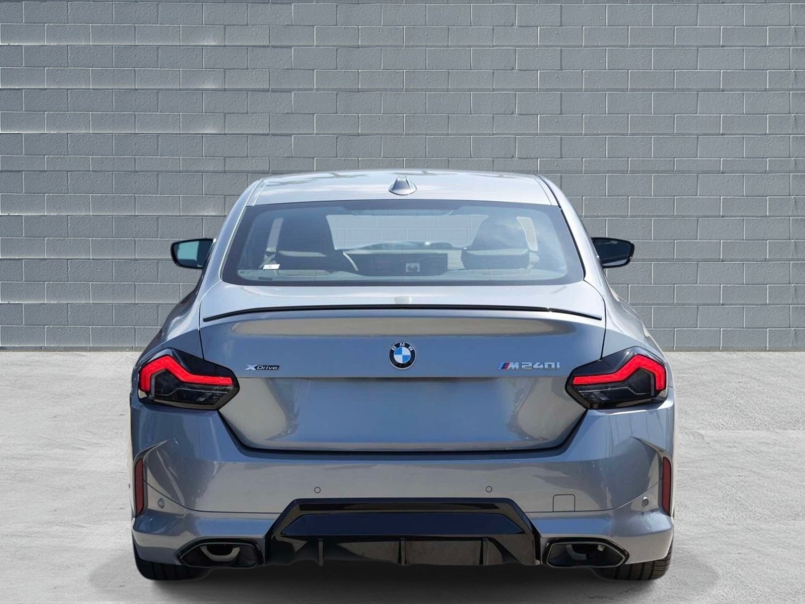 Used 2025 BMW M240i xDrive Coupe w/ Premium Package AWD/4WD image 4