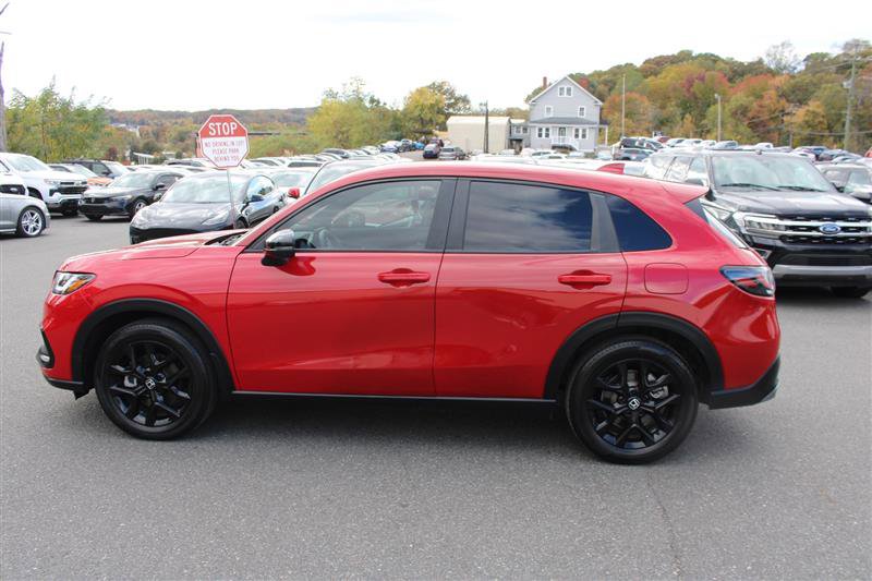 Used 2024 Honda HR-V Sport image 5