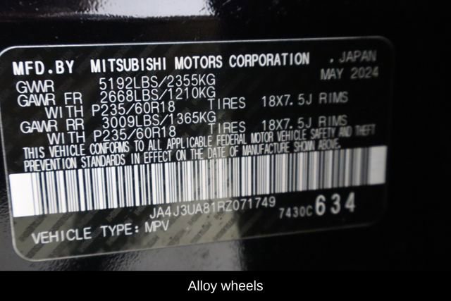 Used 2024 Mitsubishi Outlander ES image 15