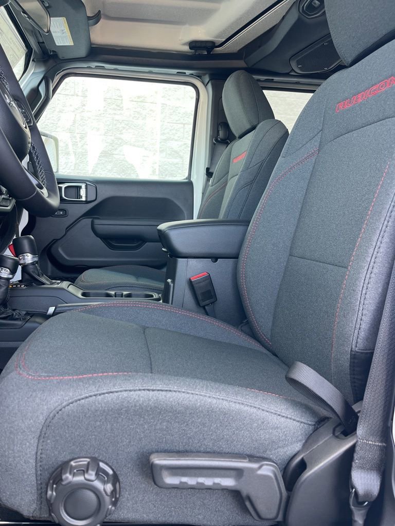 New 2025 Jeep Gladiator Rubicon w/ Convenience Group image 8