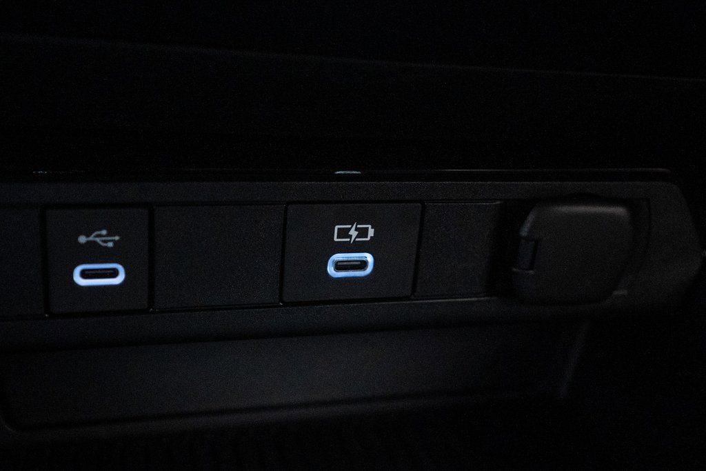 New 2026 Toyota Prius Plug-In Hybrid image 30