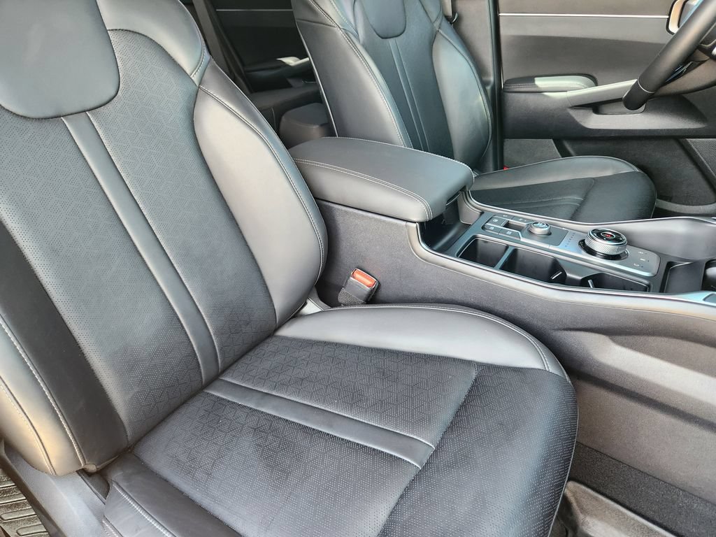 Certified 2023 Kia Sorento EX FWD image 15