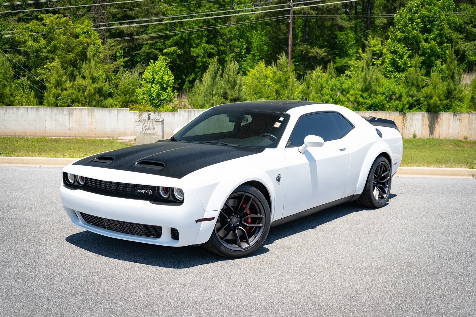 Used 2019 Dodge Challenger SRT Hellcat RWD image 4